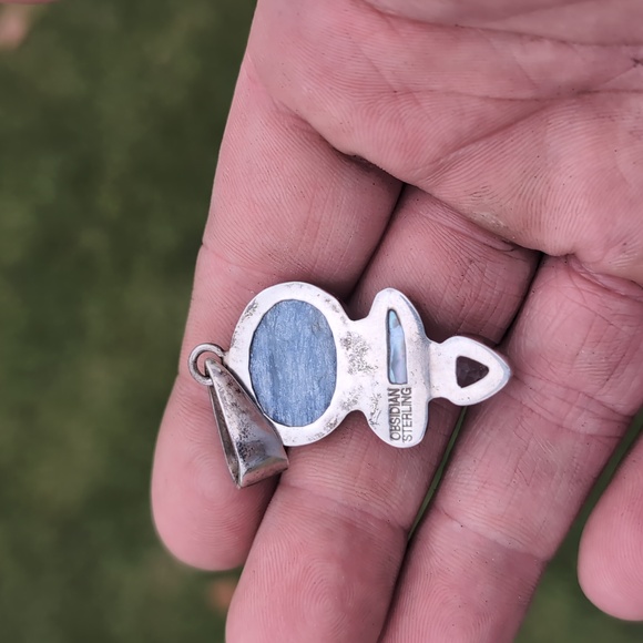 Sterling silver obsidian pendant - Picture 2 of 2